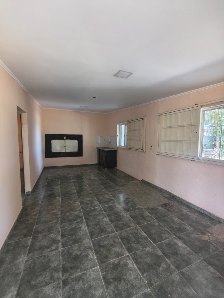 CASA QUINTA FRENTE AL RIO 