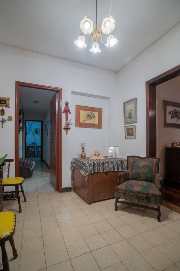 Casa de estilo en barrio sur