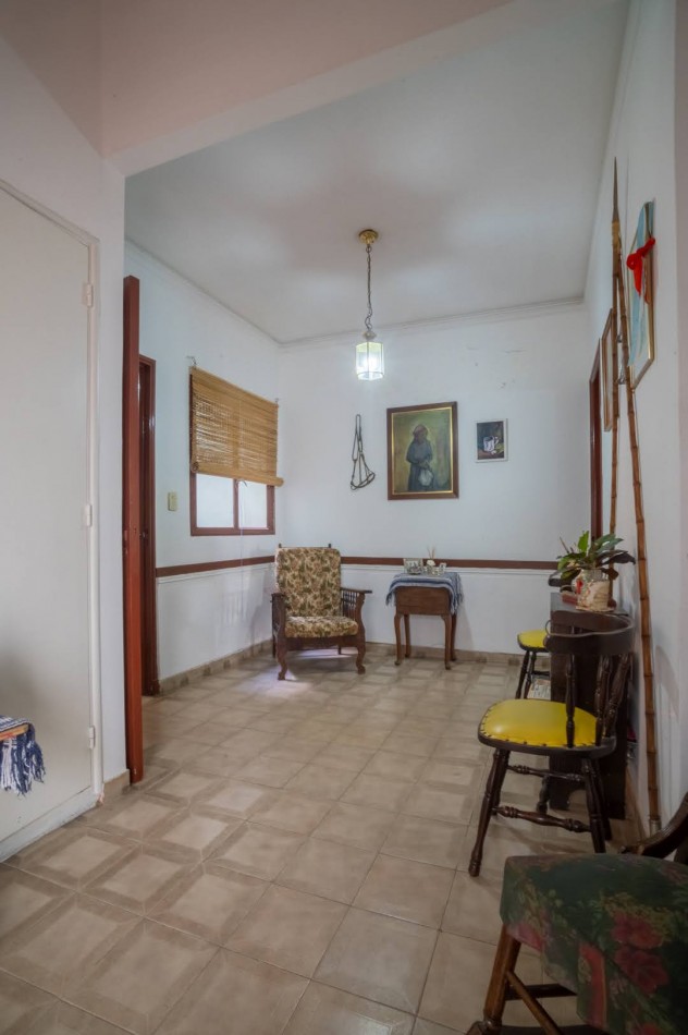 Casa de estilo en barrio sur
