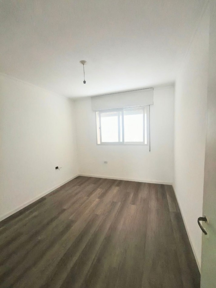 Interno en pleno centro