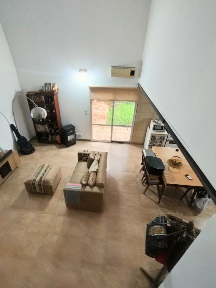 Casa sobre la ruta