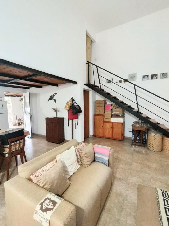 Casa sobre la ruta