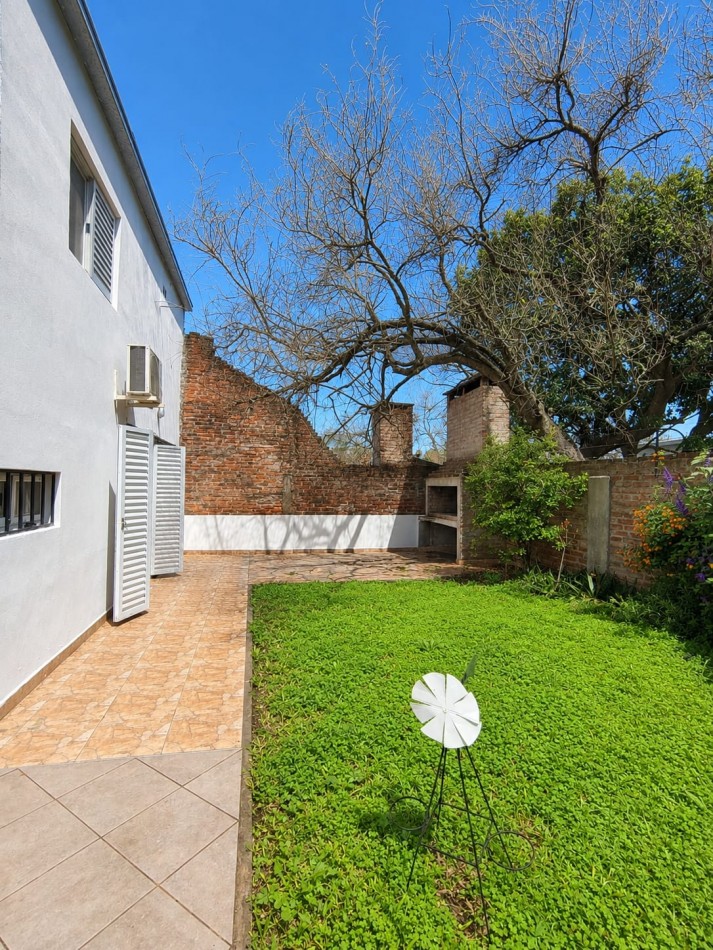 Casa sobre la ruta