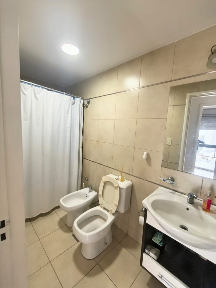 Departamento de dos dormitorios en edificio sembrando
