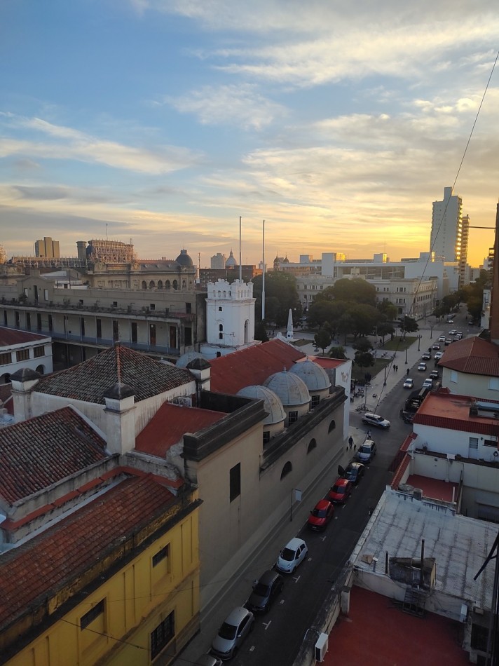 Departamento a metros de casa de gobierno