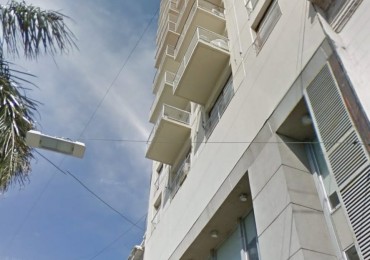 Departamento sobre la peatonal